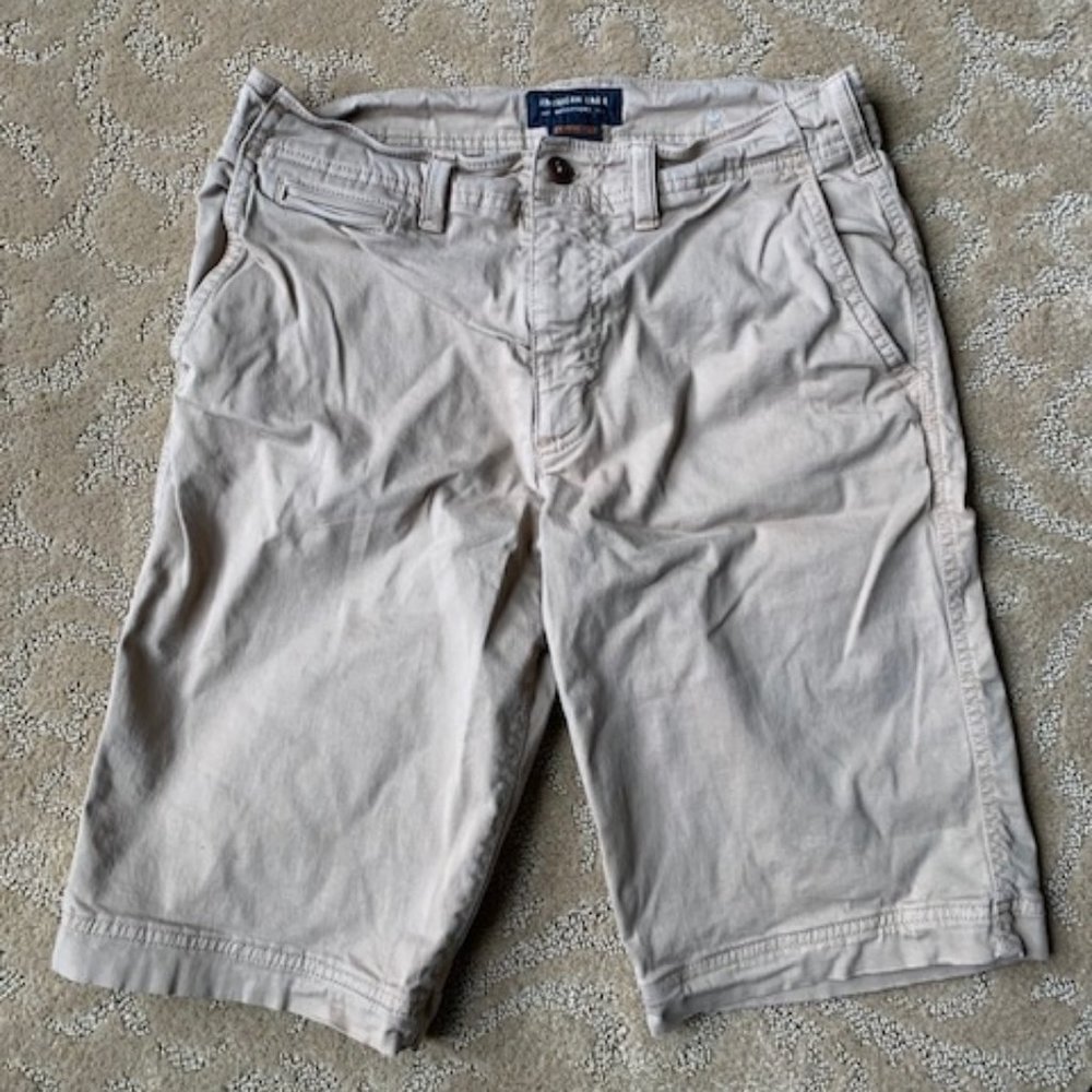 American Eagle Outfitters Extreme Flex shorts